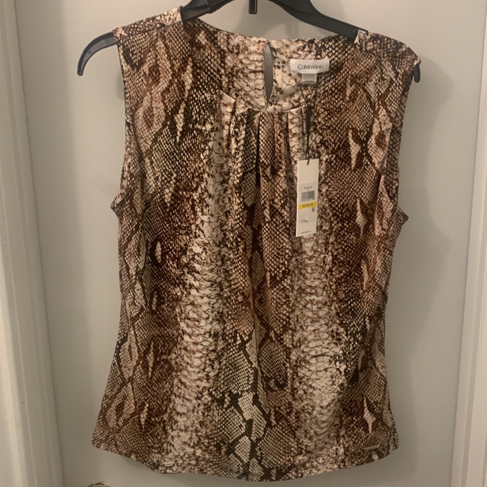 CALVIN KLEIN SNAKE PRINT PLEATED TANK BLOUSE medium - Picture 4 of 12